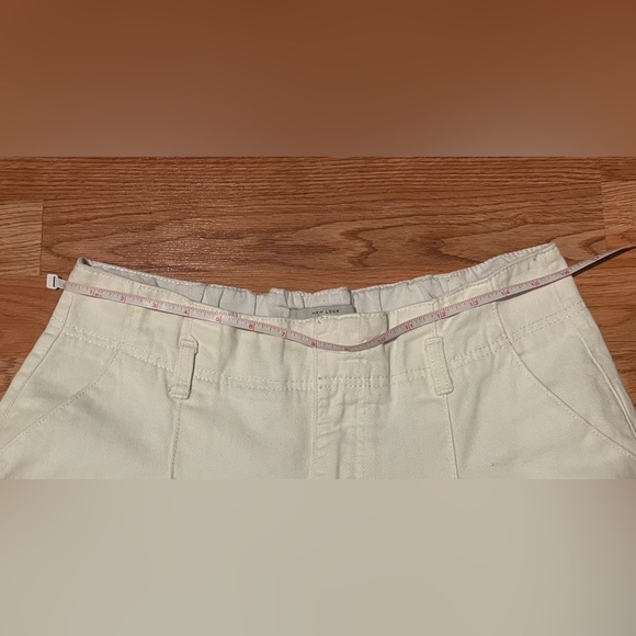 New Look High Rise Ovoid Shape White Denim Pants | Size 10 - Picture 6 of 13